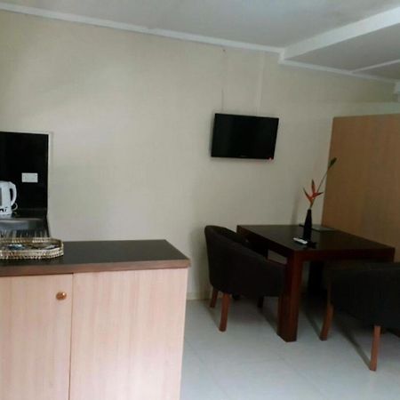 Victoria Palms Hotel Сува Экстерьер фото